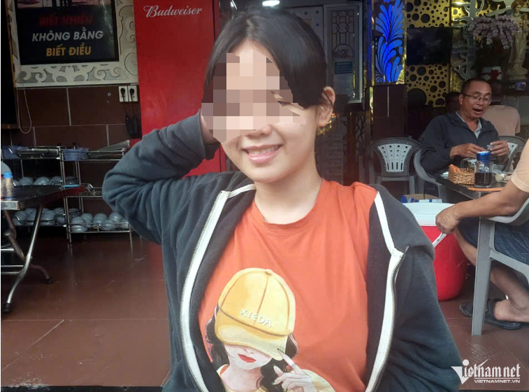 Bé gái 13 tuổi trong vụ việc - Ảnh: VietNamNet