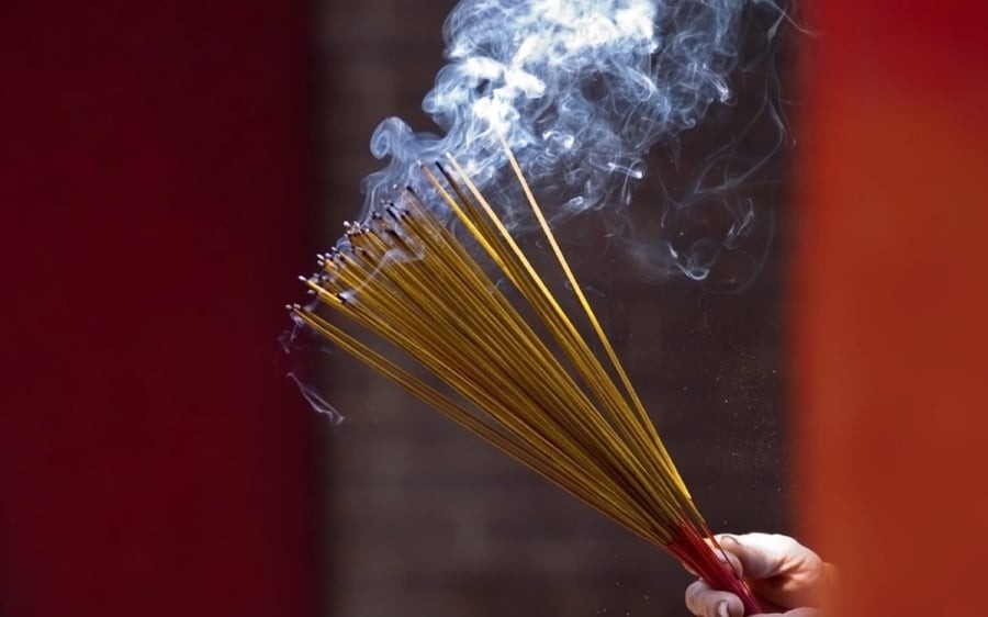  Đố hương giải vía