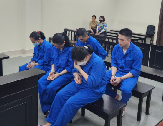  Các bị cáo tại tòa - Ảnh: VietNamNet