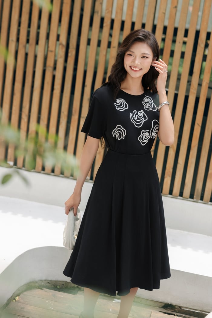 Một lựa chọn lý tưởng cho phong cách tối giản hiện đại, vừa thanh lịch vừa dễ ứng dụng