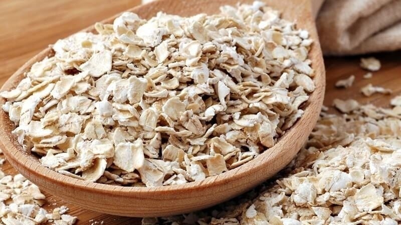  Nếu bạn yêu thích ngũ cốc, bột yến mạch là lựa chọn lý tưởng cho bữa sáng.