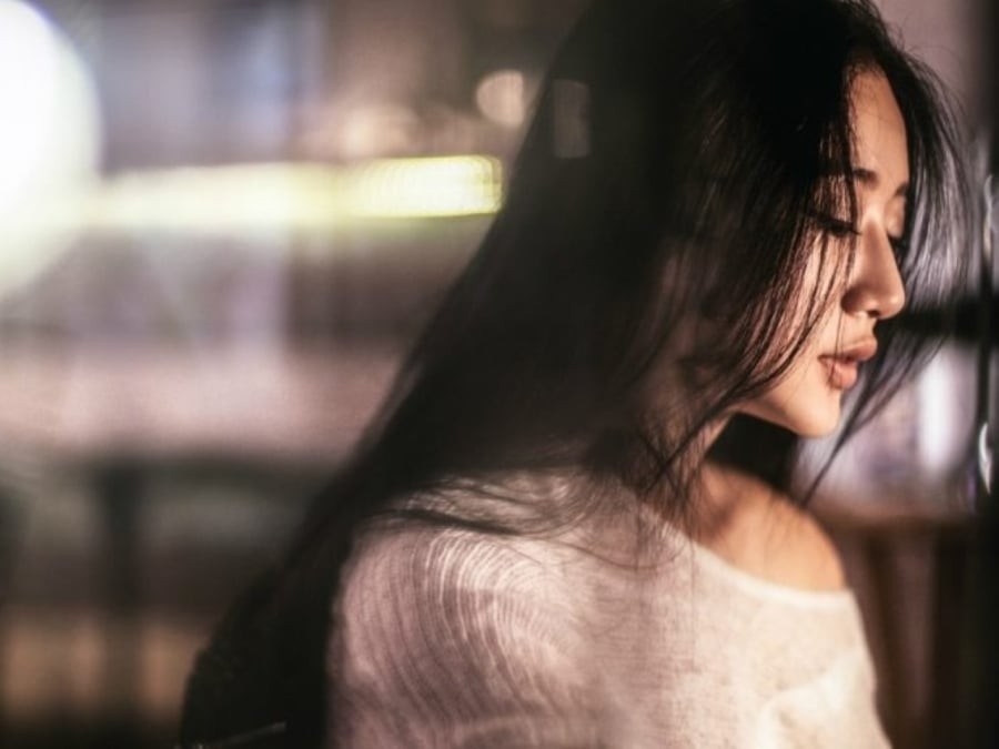  Đến tuổi trung niên, hãy vứt bỏ những thứ và những người không xứng đáng. (Ảnh minh họa)