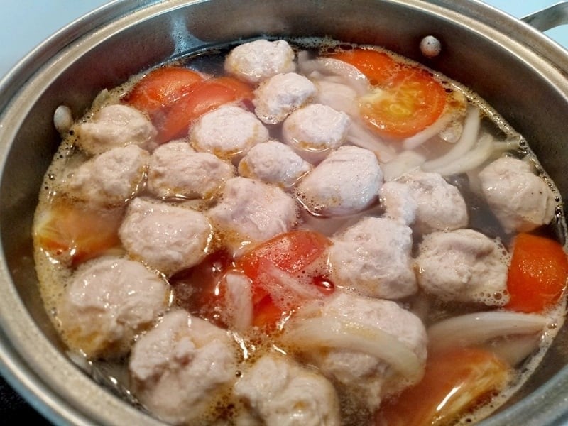  Nấu canh chua mọc dọc mùng