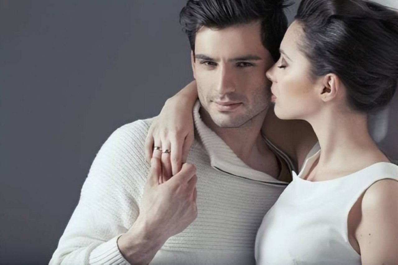  Đàn ông lớn tuổi khi yêu họ ít quan tâm đến sự lãng mạn, họ thích thể hiện bằng những hành động thiết thực hơn. (Ảnh minh họa)
