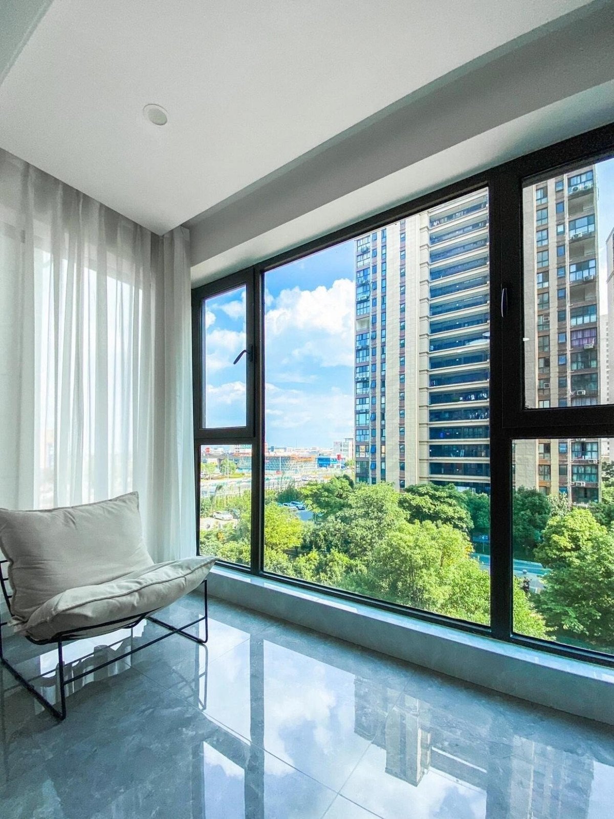  Tầng 8 sở hữu tầm view đẹp mắt. Ảnh: Toutiao
