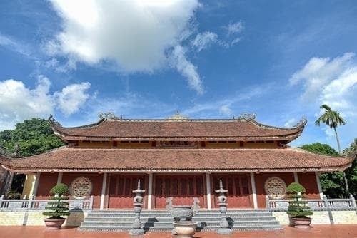  Điện thoại là vật được sử dụng thường xuyên, tiếp xúc với nhiều môi trường, kể cả khi tay không sạch hoặc mang theo vào nhà vệ sinh.