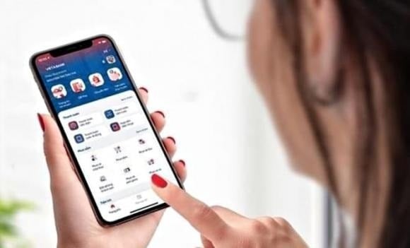  Chỉ cần người dùng bị lừa cấp quyền cho một ứng dụng chứa mã độc, họ gần như đã trao toàn bộ quyền kiểm soát thiết bị cho kẻ gian.