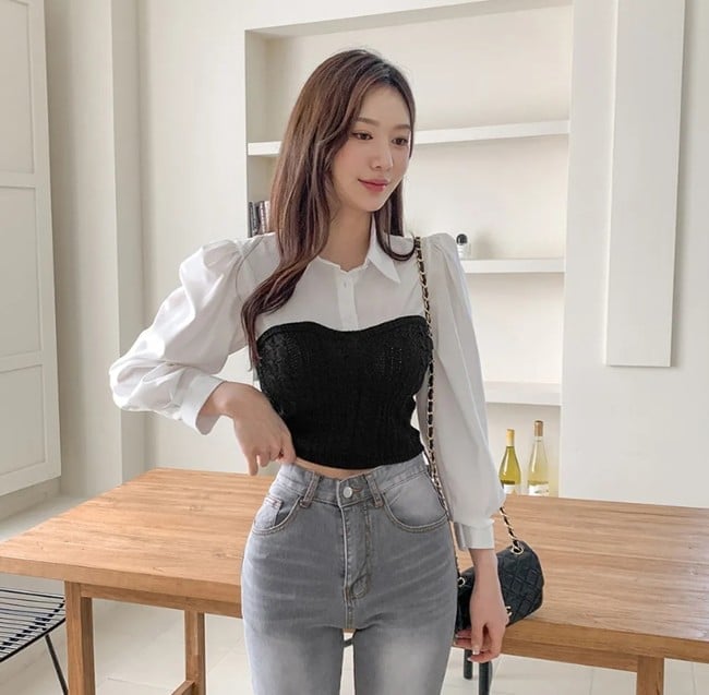  Hãy thử kiểu áo “2 trong 1”, kết hợp giữa sơ mi và bustier được may liền với nhau