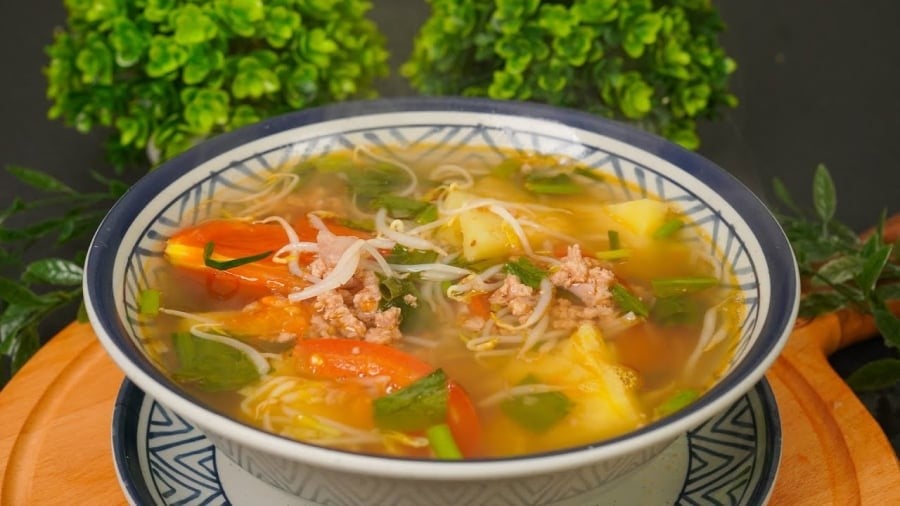  Canh chua thịt băm