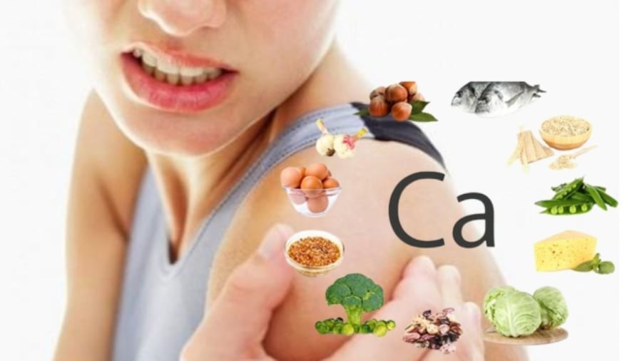  Thiếu hụt canxi kéo dài có thể dẫn đến các vấn đề nghiêm trọng như loãng xương, đau nhức cơ thể, hoặc thậm chí tăng nguy cơ gãy xương. (Ảnh minh họa)