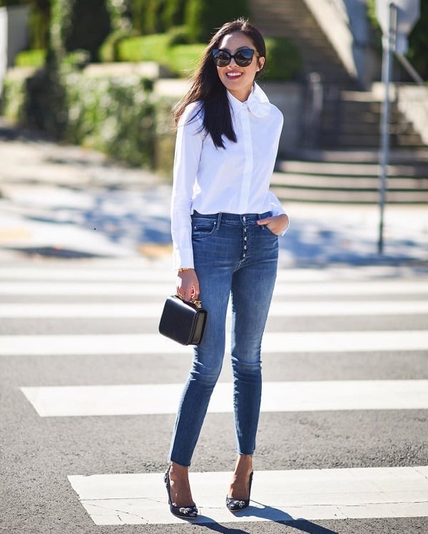 Giày cao gót đơn giản, thanh lịch như sandal cao gót, pumps hay kitten heel.