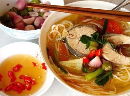 Đổi vị bữa chiều với món bún cá ngừ Nha Trang - Ảnh minh họa: Internet