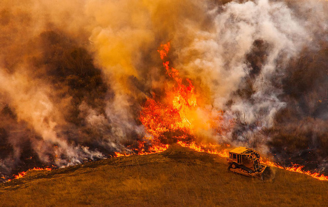  Bang California (Mỹ) đã xảy ra vụ cháy rừng tồi tệ nhất Vòng Bắc Cực. Ảnh: Nbclosangeles