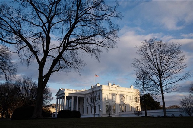  Nhà Trắng dưới thời Tổng thống Mỹ Joe Biden tuân thủ các quy định nghiêm ngặt về phòng dịch Covid-19. (Ảnh: NYTimes)