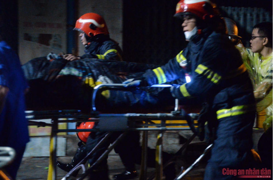  Vụ cháy chung cư mini ở Khương Hạ khiến 56 người tử vong - Ảnh: Báo Công an nhân dân