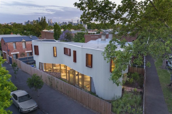Ngôi nhà True North diện tích 182m2 do công ty kiến trúc Studio TANDEM có trụ sở tại Melbourne thiết kế với chi phí 750.000 USD.
