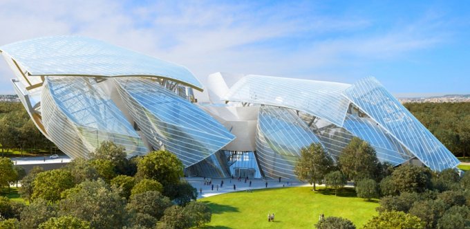 Tòa nhà kỳ dị Fondation Louis Vuitton (Paris, Pháp) được xây dựng là 3.600 tấm kính và 19.000 khối bê tông.