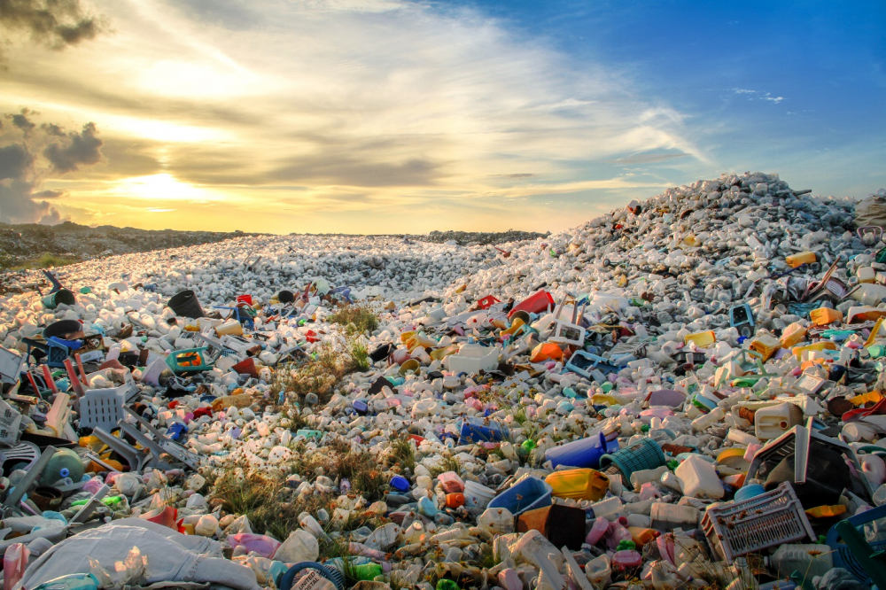Ô nhiễm rác thải nhựa đã trở thành vấn đề toàn cầu, ảnh hưởng và đe dọa đến môi trường và sức khỏe con người.  