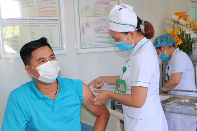 TP Vinh đẩy nhanh tiến độ tiêm vắc xin phòng Covid-19 với số lượng 33.000 liều được phân bổ.