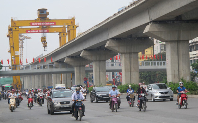 Bình quân mỗi người Việt Nam có thể gánh hơn 34 triệu đồng nợ công trong năm nay, tăng khoảng 3,12 triệu đồng mỗi người so với năm 2017. (Ảnh minh họa)