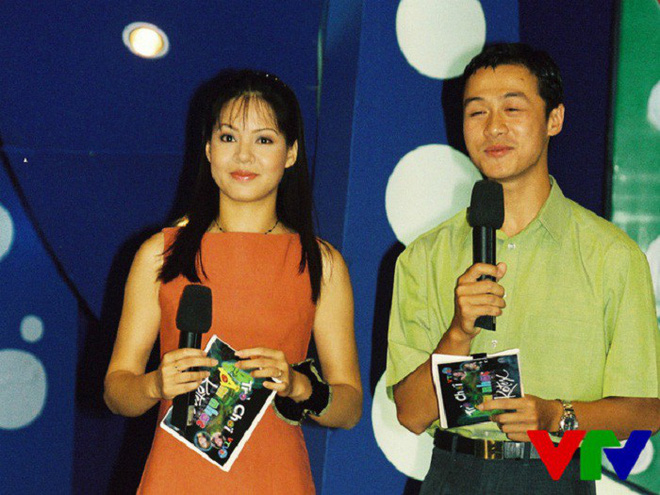  BTV Diễm Quỳnh và Anh Tuấn khi dẫn chương trình 