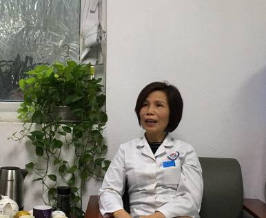  BSCKII. Nguyễn Hồng Lạc Phó giám đốc BVĐK Nông Nghiệp kiêm Trưởng khoa Nhi
